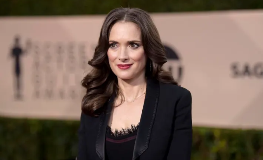 winona ryder net worth